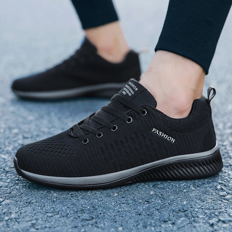 Men's Comfortable Walking Sneakers Mesh Training Shoes