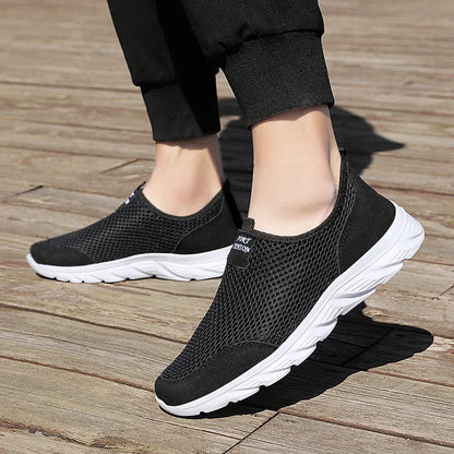 Summer New Style Walking Shoes Sneakers Male