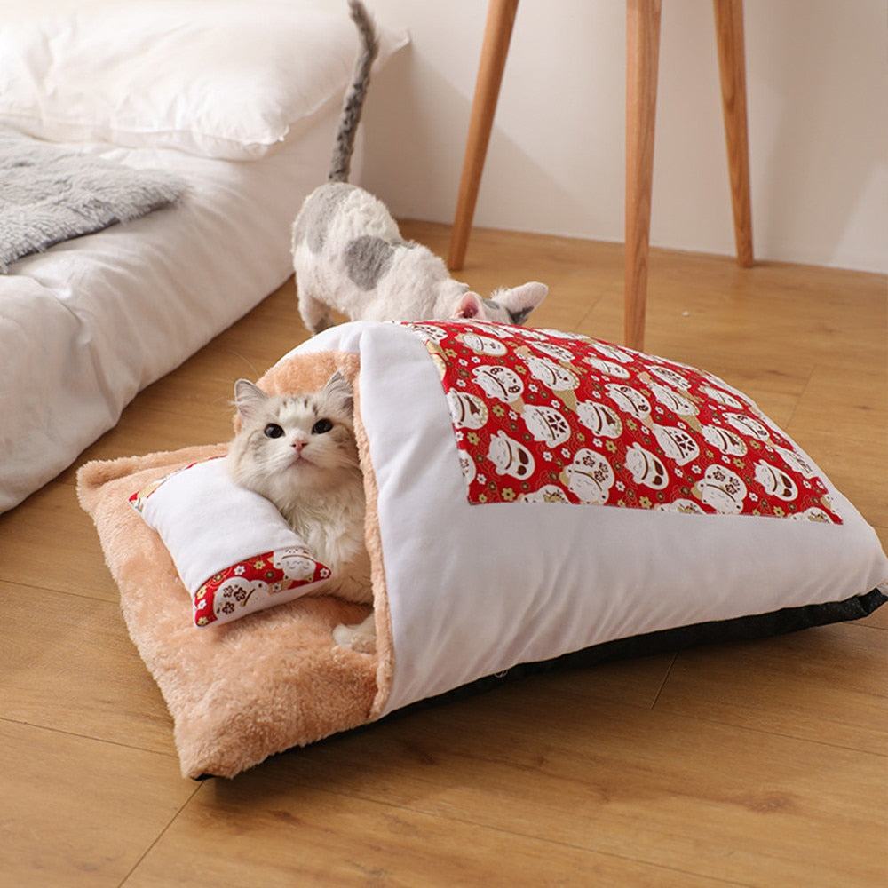 Winter Warm Cat Bed with Pilllow - Misthere K.