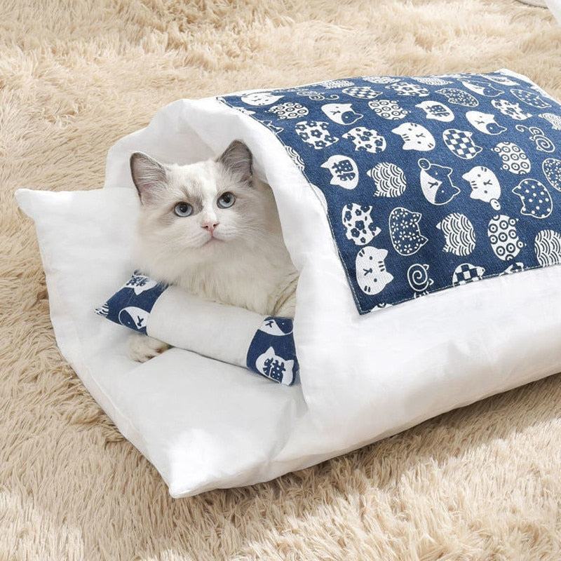 Winter Warm Cat Bed with Pilllow - Misthere K.