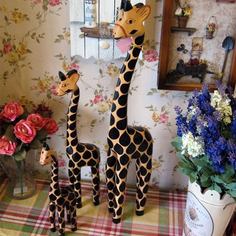 Giraffe Furnishing Decor OrnamentMisthere K. - All rights reserved